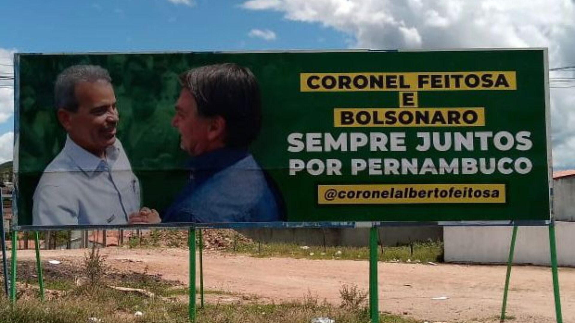 CORONEL FEITOSA LANÇA CAMPANHA DE OUTDOOR REFORÇANDO SUA ALIANÇA COM BOLSONARO